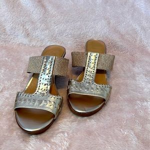 Jack Rogers sz9 gold wedge sandals